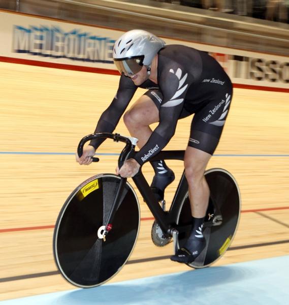 Eddie Dawkins in action at the 2012 World Championships.